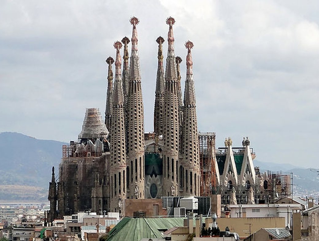 What would Saint Gaudi mean for secular space?